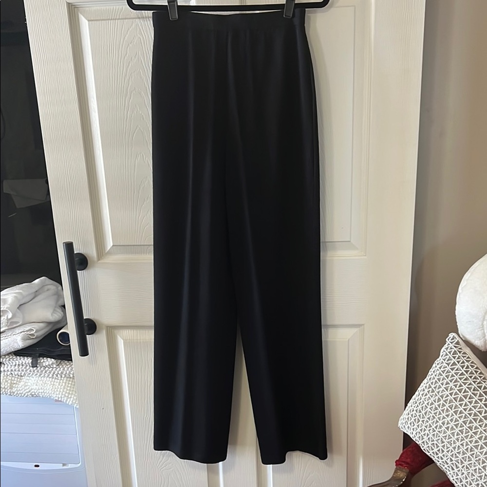 St. John Classic Black Wide Leg Pants